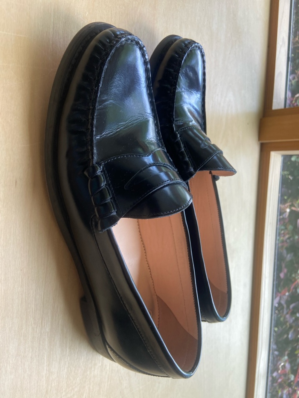 Black Winona Penny Loafers
Italian spazzolato leather - 10 - Picture 2 of 8